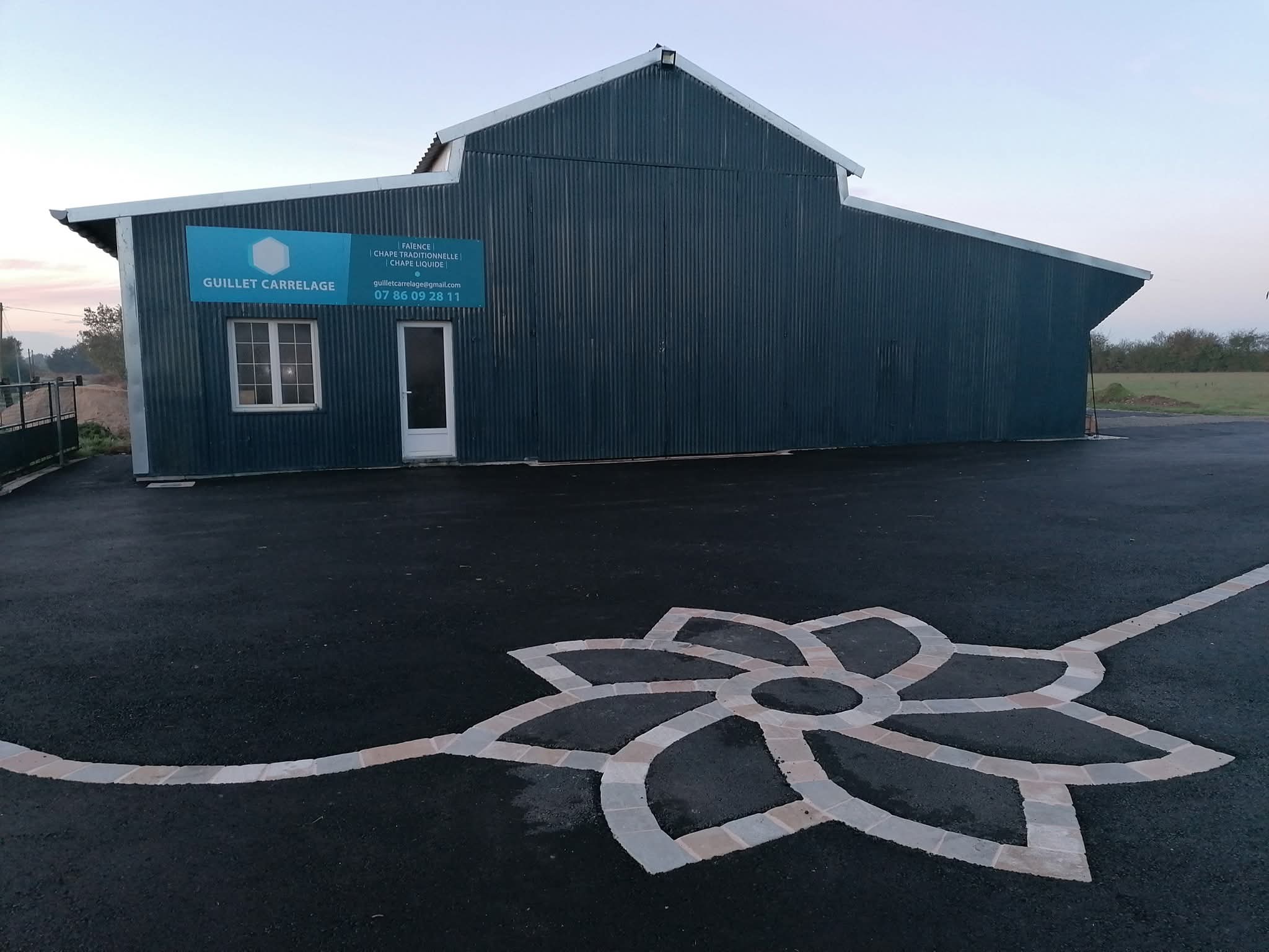 Entreprise Guillet Carrelage à Château-Gontier-sur-Mayenne en Mayenne, spécialiste carrelage et faïence